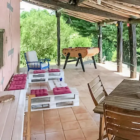 Cozy In With Kitchenette Monclar-de-Quercy